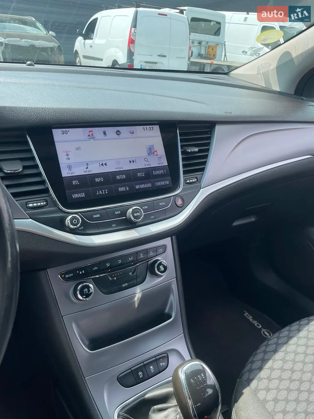 2017 Opel Astra - мініатюра 13