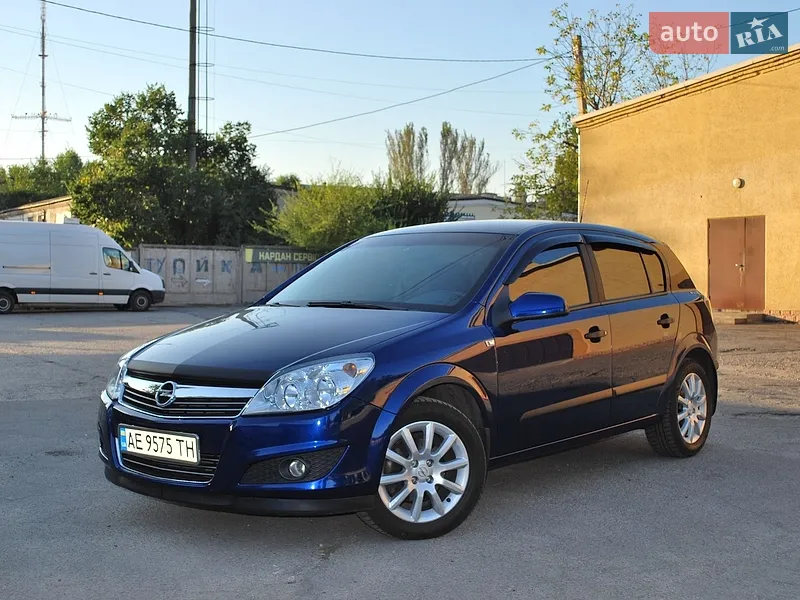 Opel Astra 2008