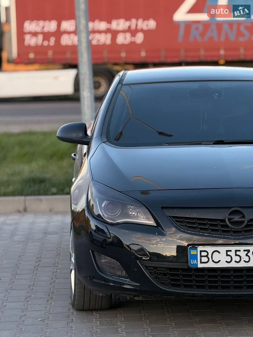 2010 Opel Astra - мініатюра 5