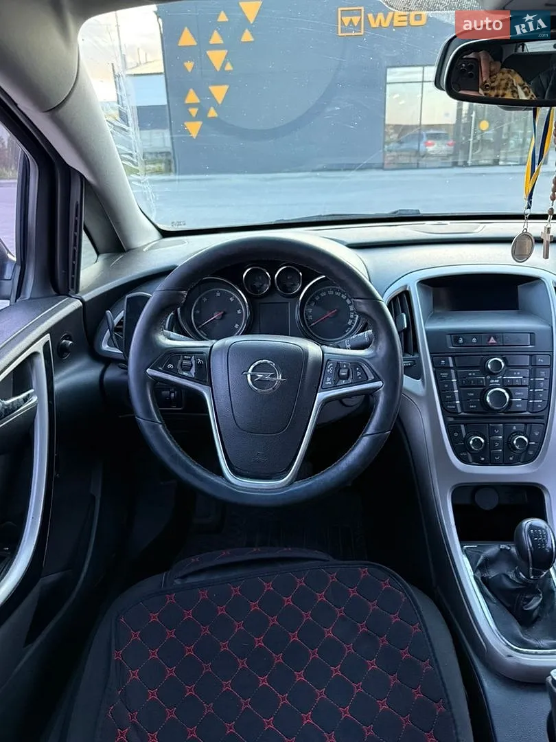 2010 Opel Astra - мініатюра 9