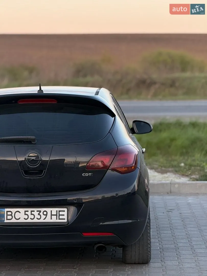 2010 Opel Astra - мініатюра 15