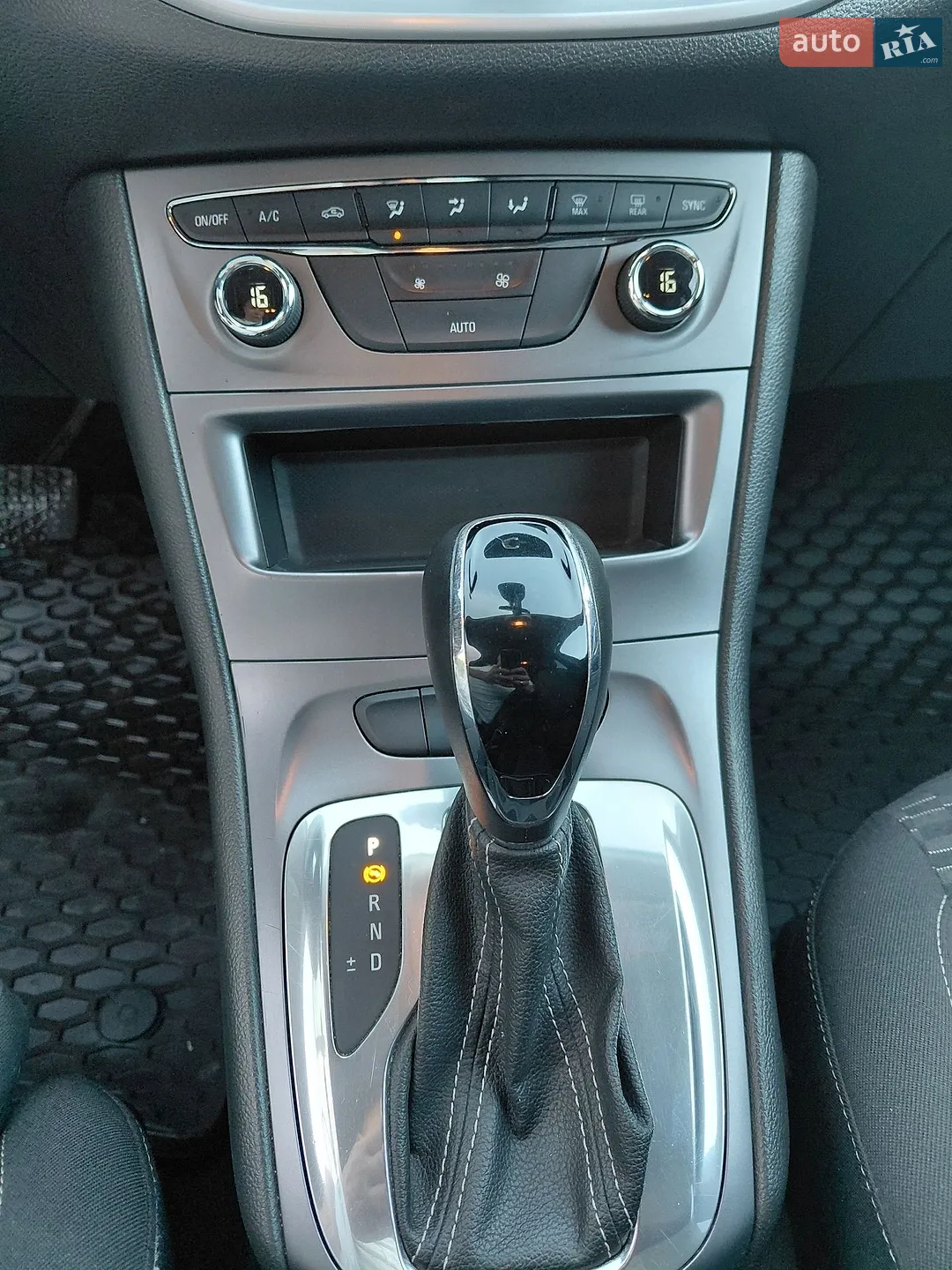2018 Opel Astra - мініатюра 21