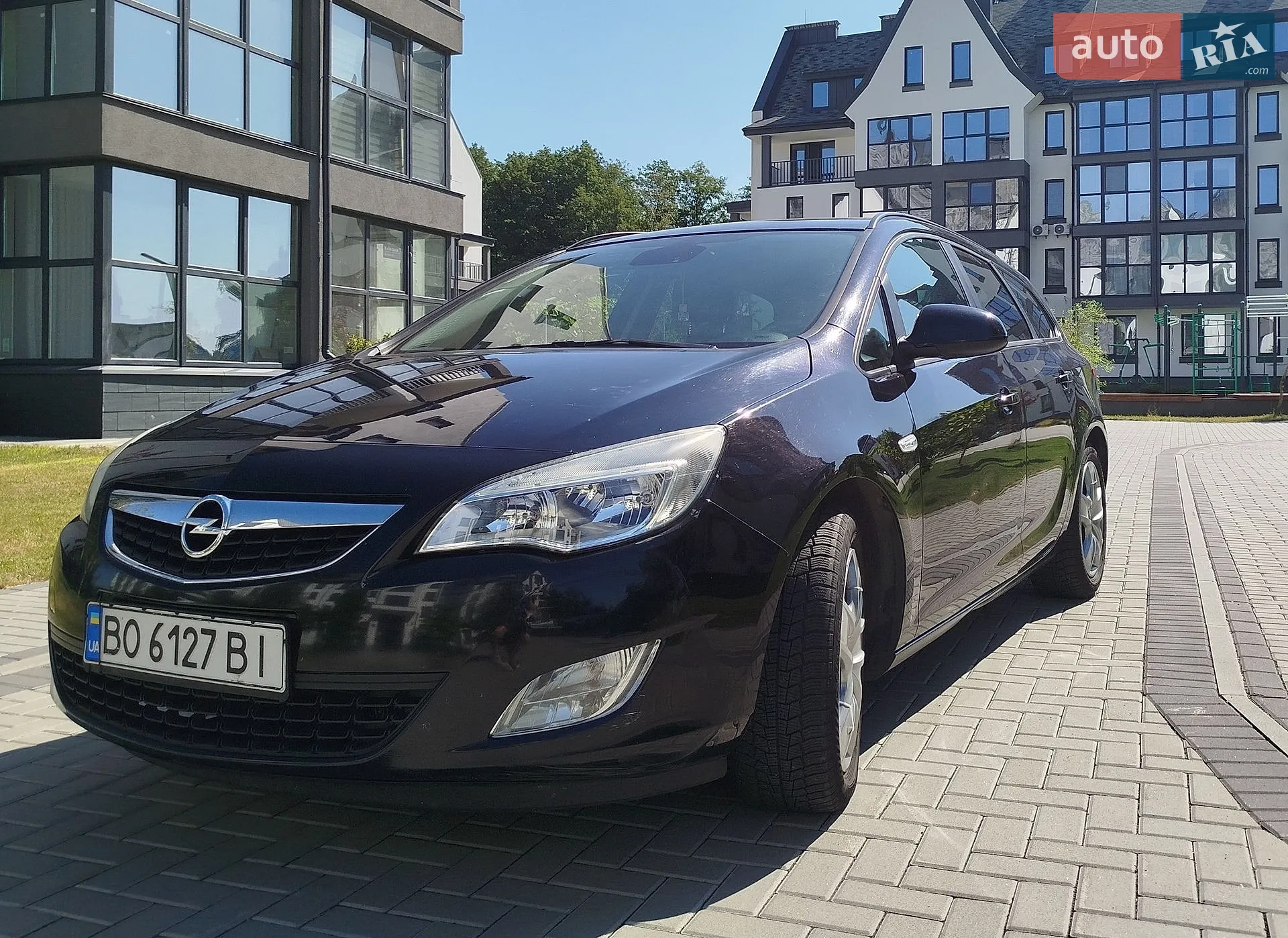 2011 Opel Astra - мініатюра 2