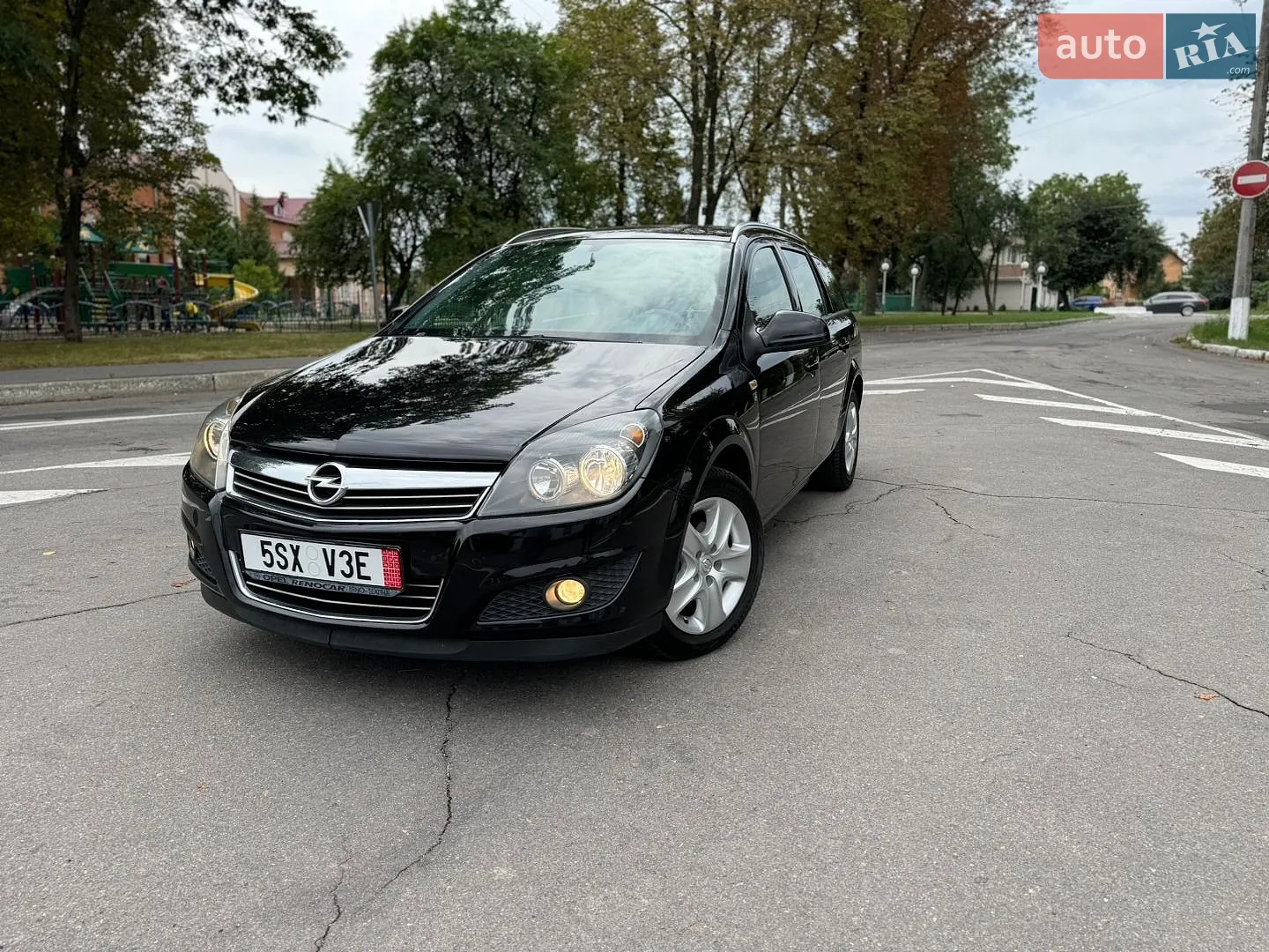 2011 Opel Astra - мініатюра 10