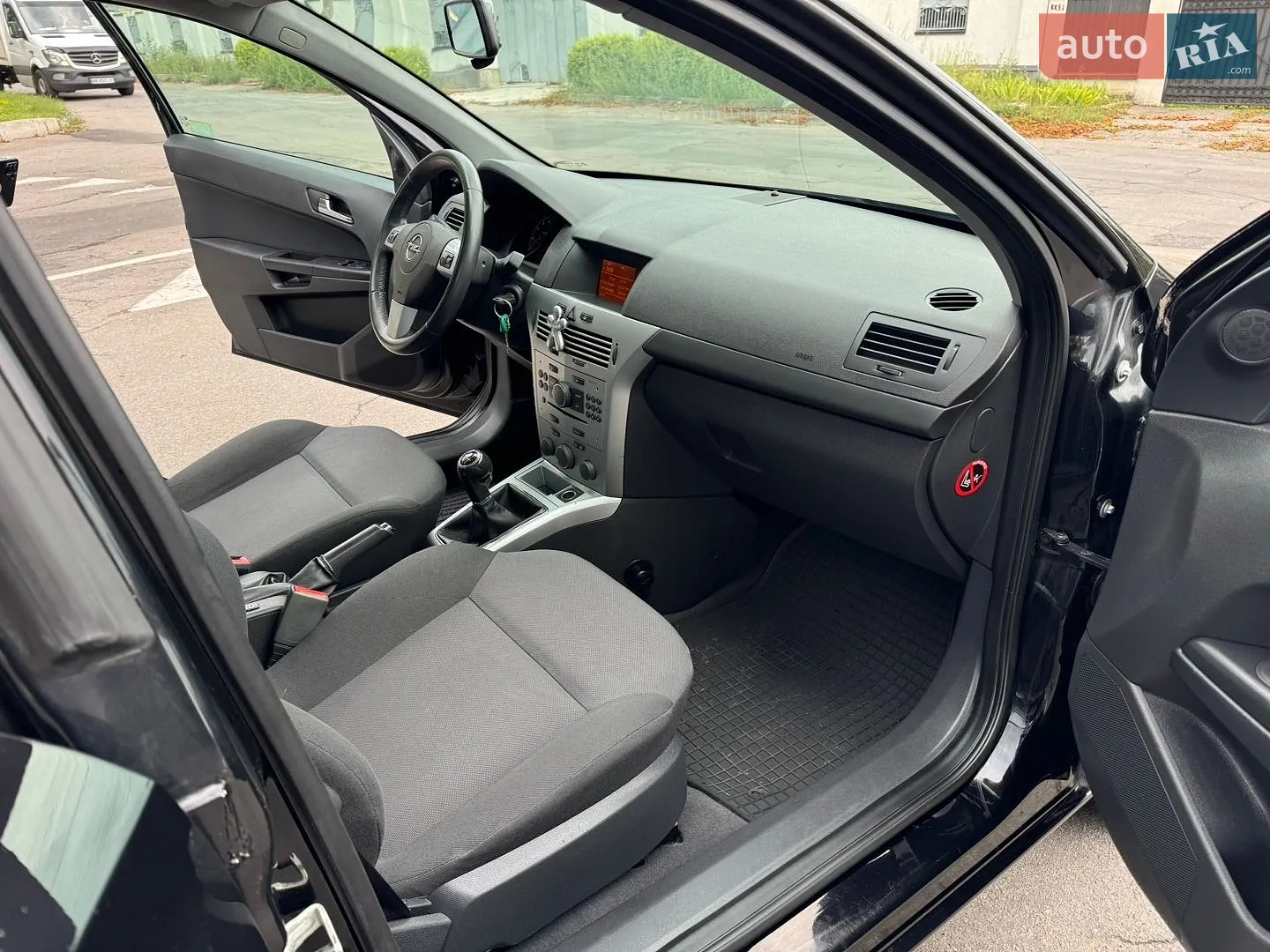 2011 Opel Astra - мініатюра 53