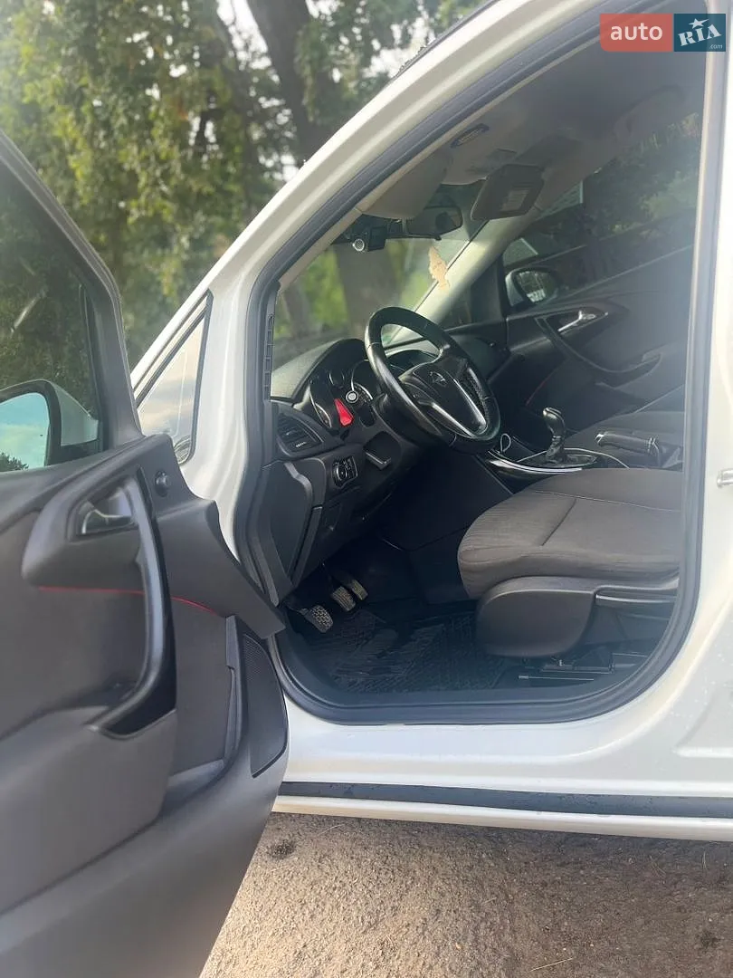 2012 Opel Astra - мініатюра 11