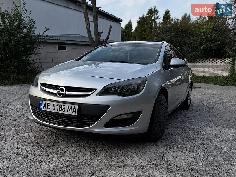 Opel Astra 2014