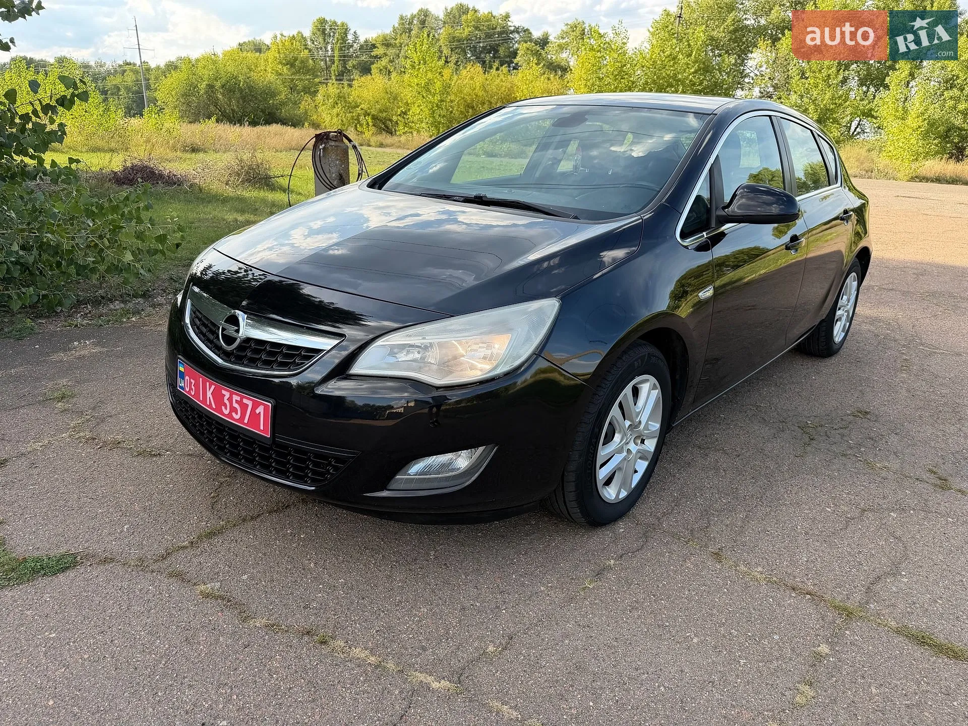 2010 Opel Astra - фото 1