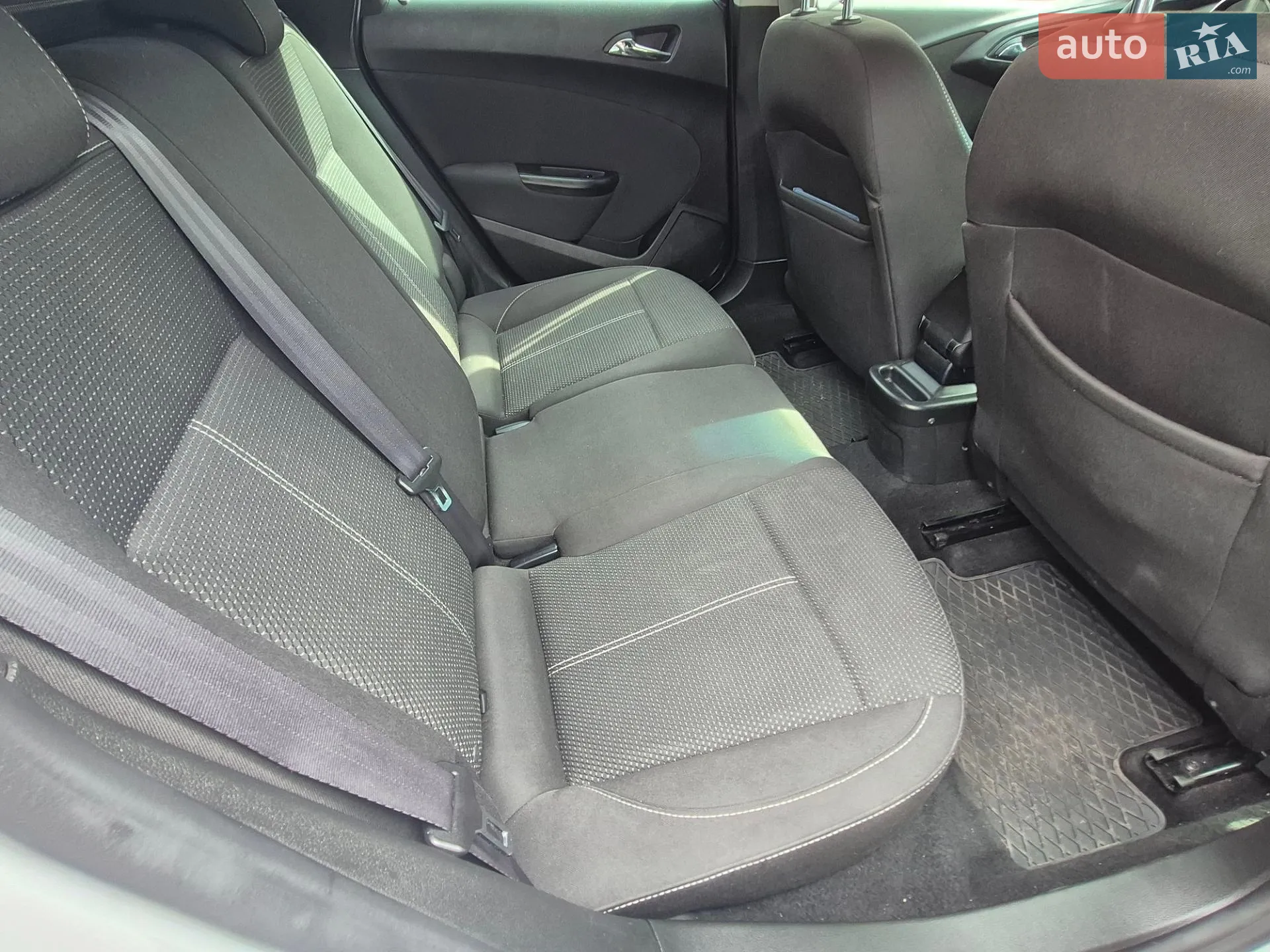 2015 Opel Astra - мініатюра 8