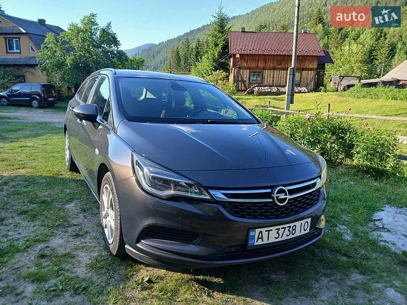 Opel Astra 2016