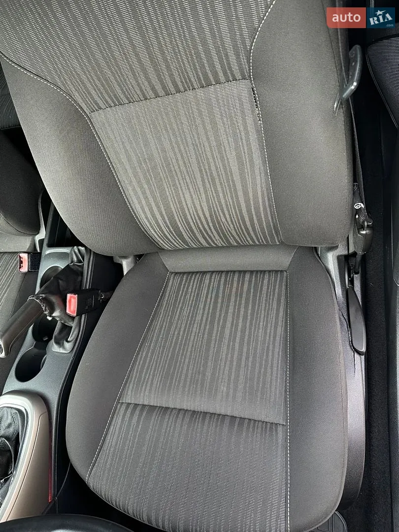 2012 Opel Astra - мініатюра 18