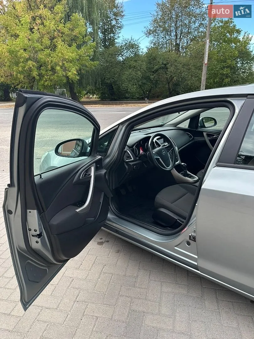 2012 Opel Astra - мініатюра 17