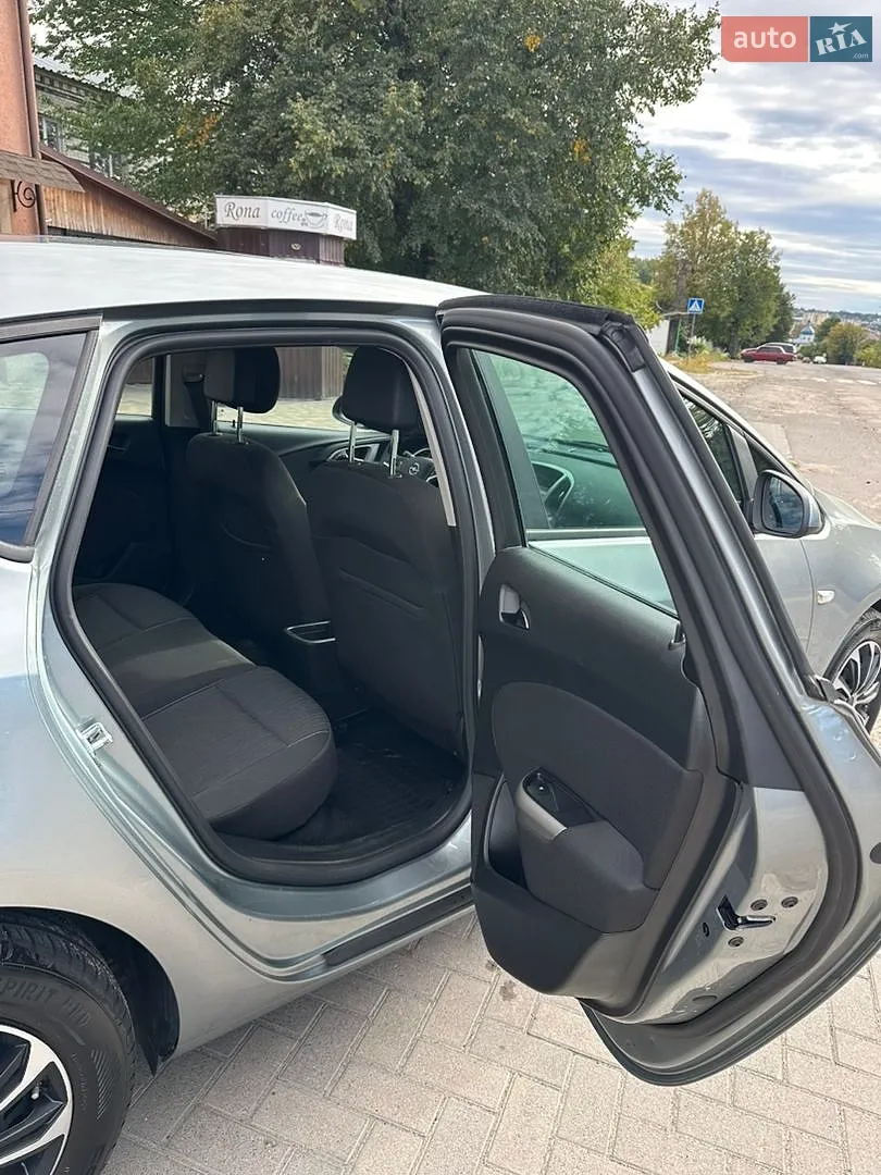 2012 Opel Astra - мініатюра 32
