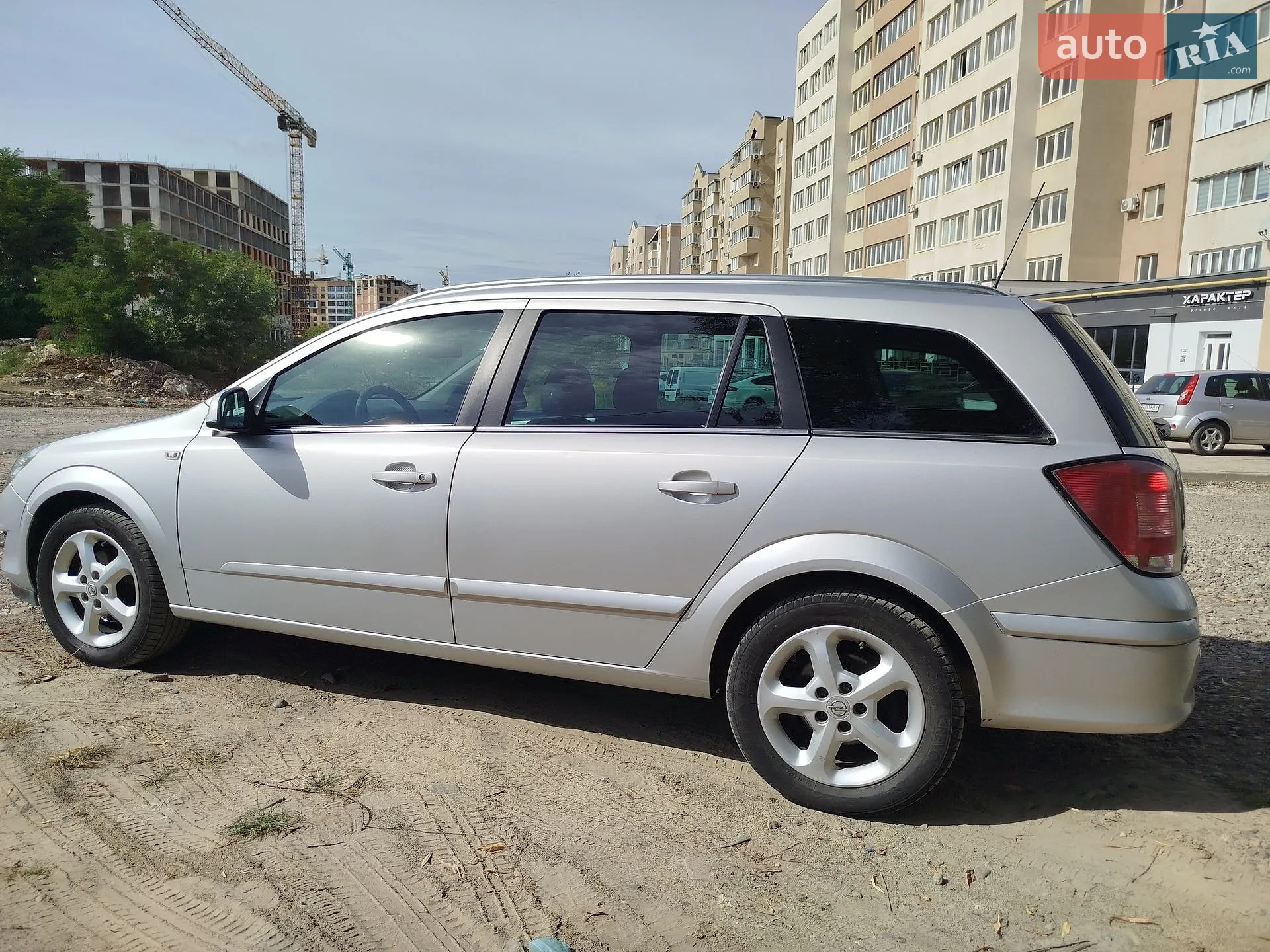 2010 Opel Astra - мініатюра 4