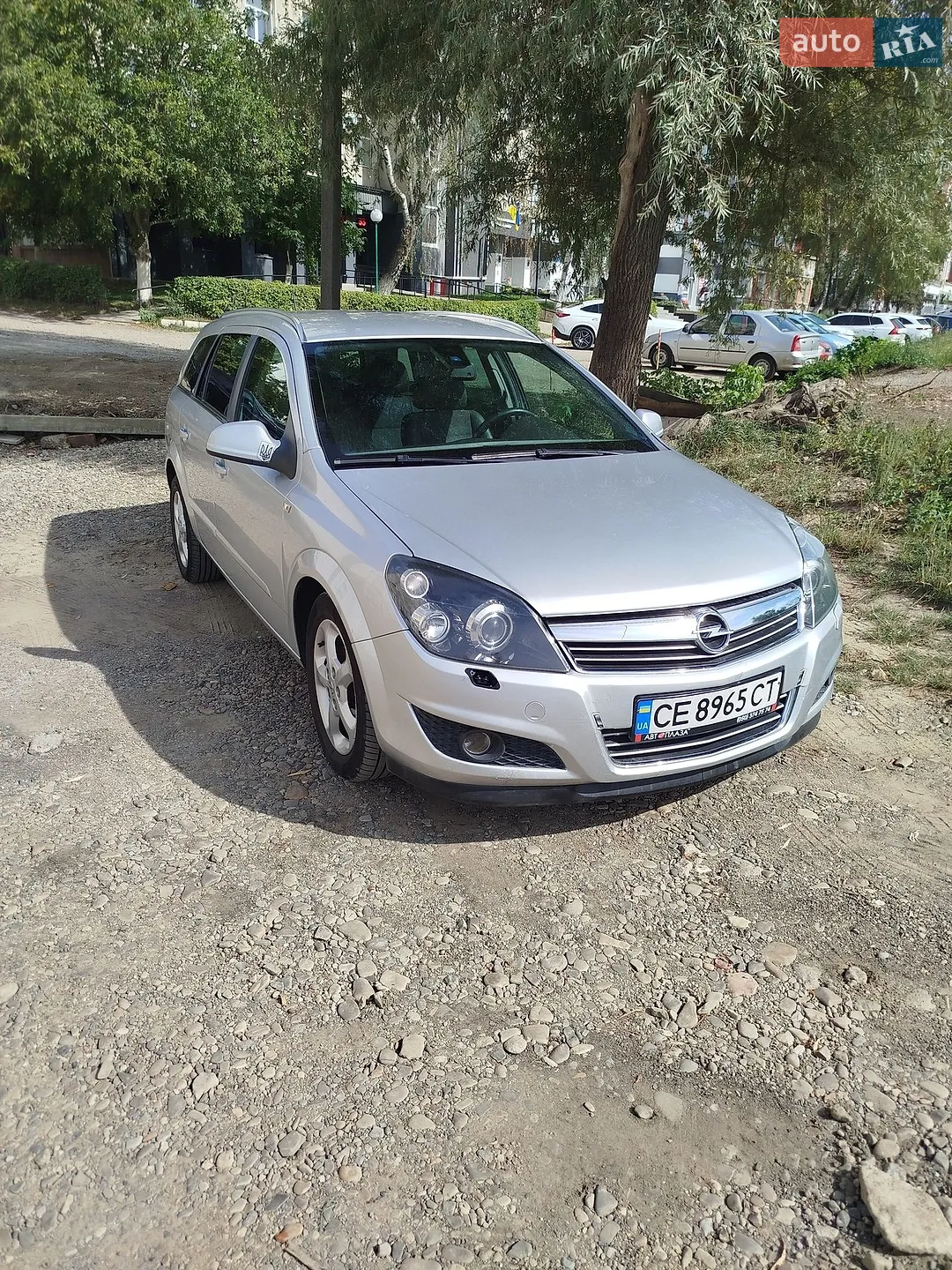 2010 Opel Astra - фото 1