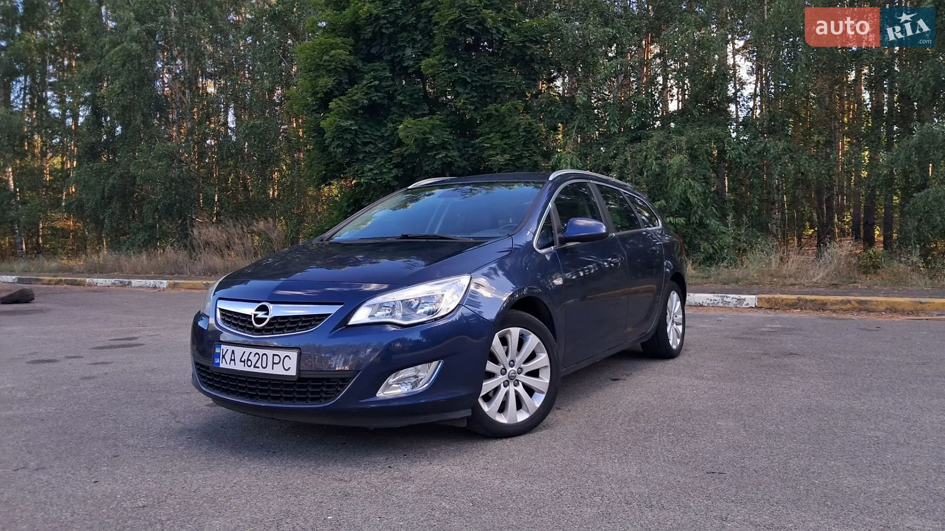 2012 Opel Astra - фото 1
