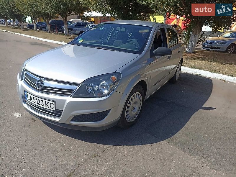 Opel Astra 2009