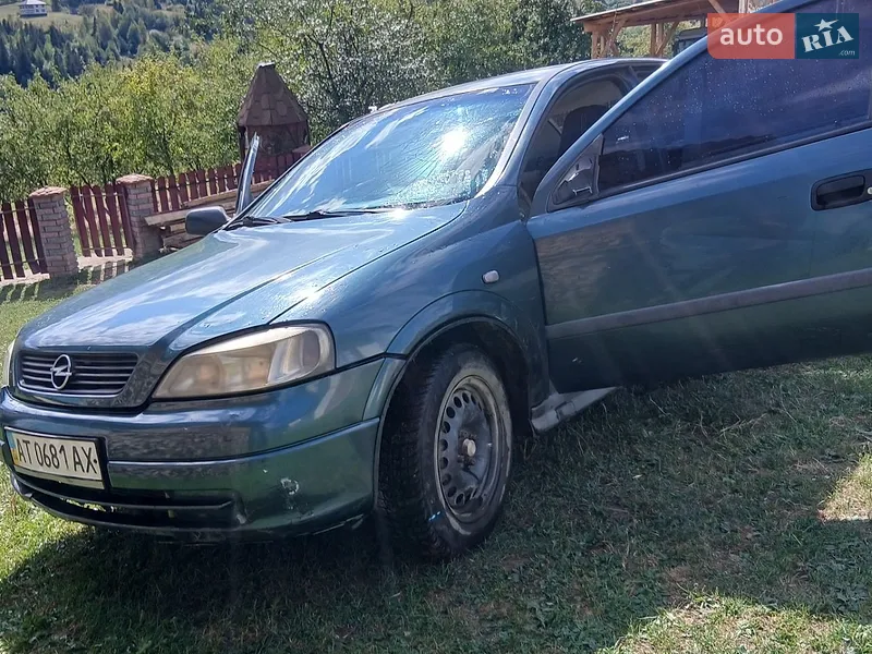 Opel Astra 2005