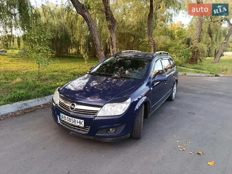 Opel Astra 2010