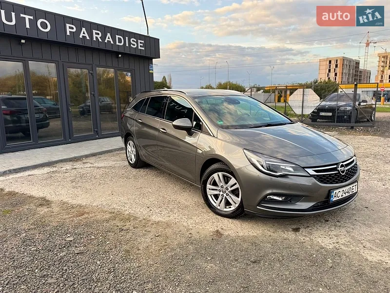 Opel Astra 2016