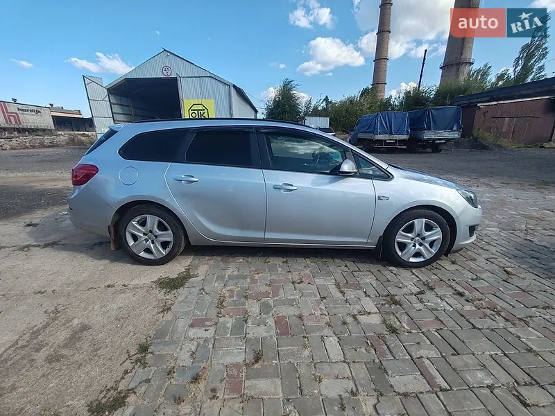 Opel Astra 2015