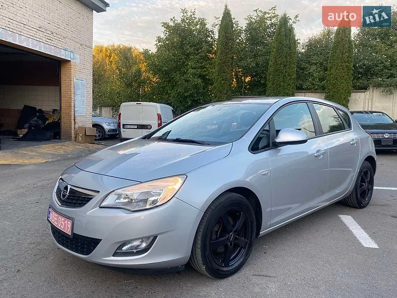 Opel Astra