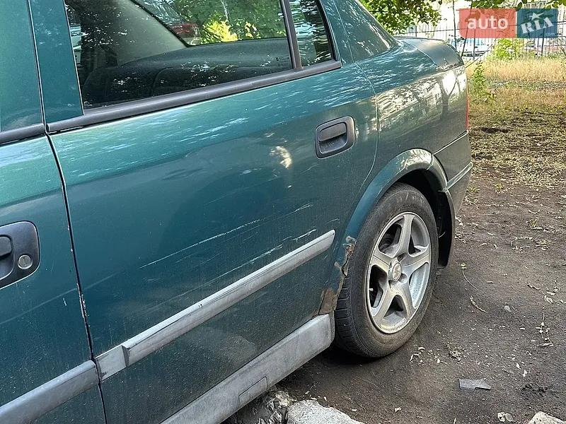 Opel Astra 2001