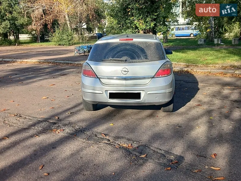 Opel Astra 2008