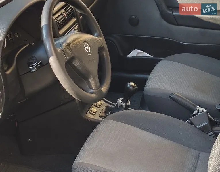 Opel Astra 2005