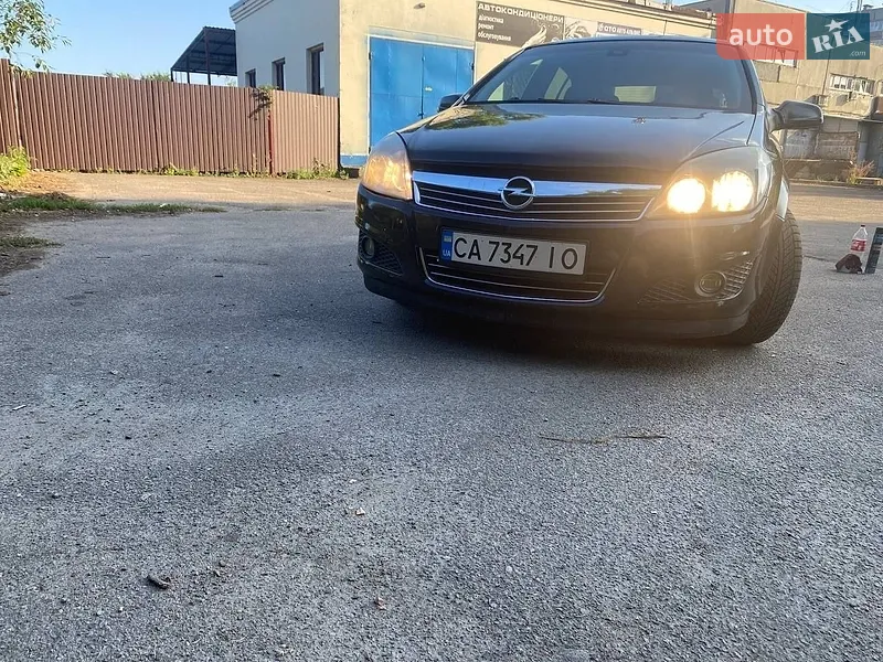 Opel Astra 2008