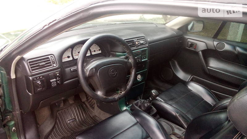 Купе Opel Calibra 1996 в Пятихатках фото 14 Купе Opel Calibra 1996 в Пятихатках