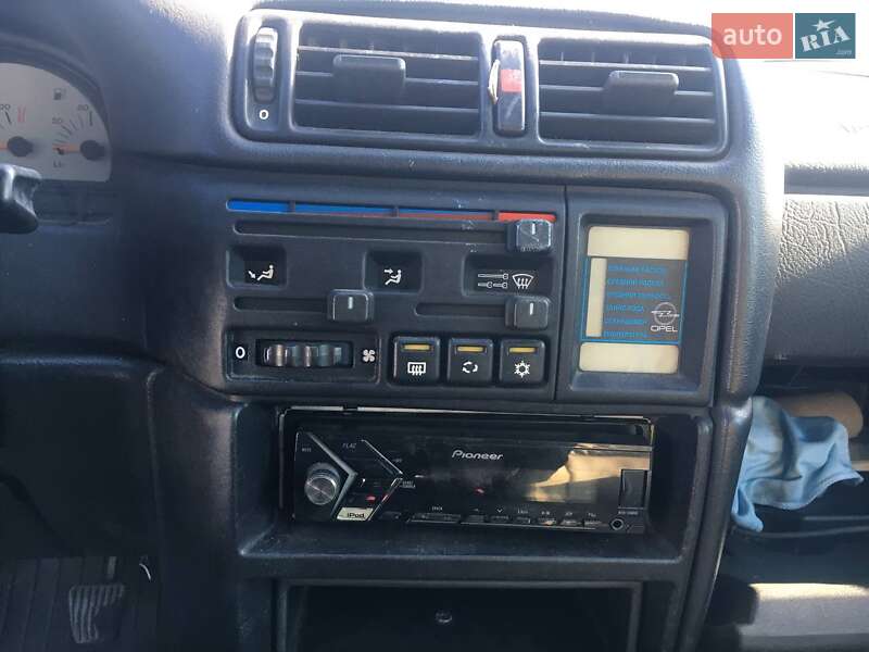 Купе Opel Calibra 1995 в Одессе