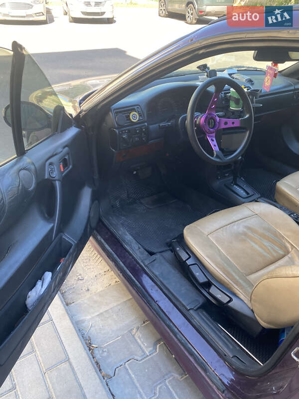 Купе Opel Calibra 1994 в Киеве