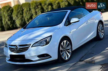 Кабріолет Opel Cascada 2016 в Ужгороді