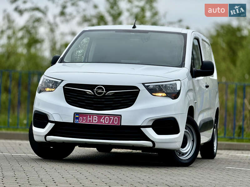 Вантажний фургон Opel Combo Cargo 2020 в Трускавці