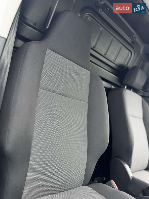 Вантажний фургон Opel Combo Cargo 2020 в Трускавці