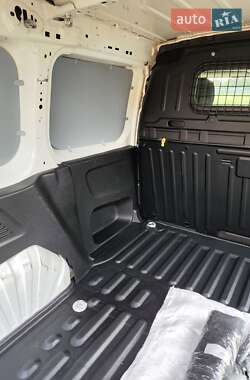 Грузовой фургон Opel Combo Cargo 2020 в 