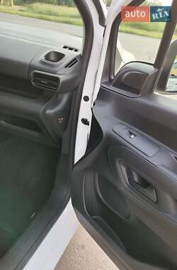 Грузовой фургон Opel Combo Cargo 2020 в 