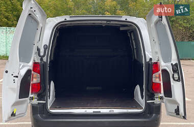 Грузовой фургон Opel Combo Cargo 2022 в 