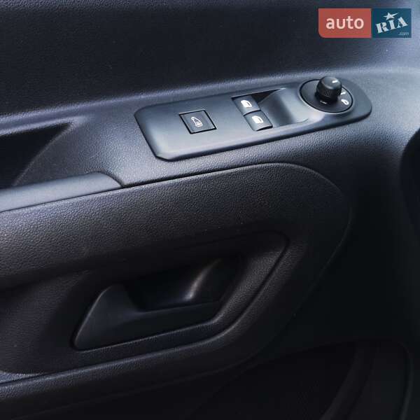 Грузовой фургон Opel Combo Cargo 2021 в Киеве