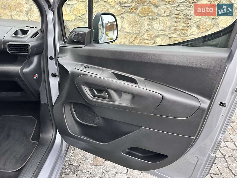 Вантажний фургон Opel Combo Cargo 2020 в Рівному фото 16 Вантажний фургон Opel Combo Cargo 2020 в Рівному