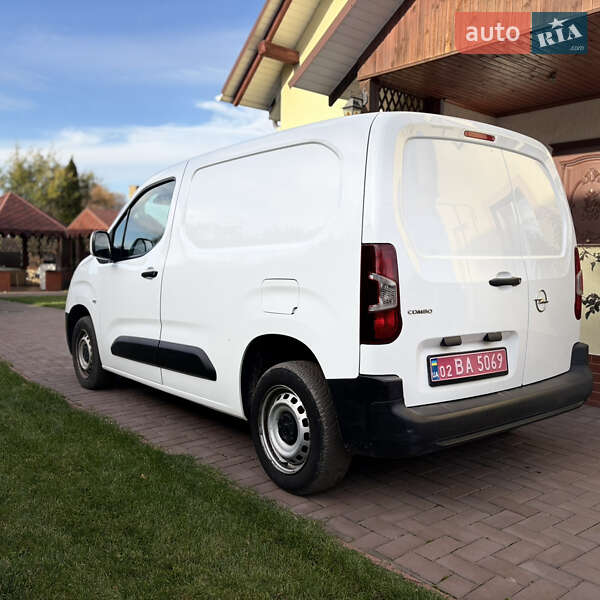 Грузовой фургон Opel Combo Cargo 2020 в Виннице фото 2 Грузовой фургон Opel Combo Cargo 2020 в Виннице