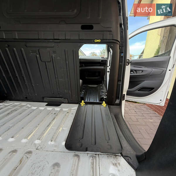 Грузовой фургон Opel Combo Cargo 2020 в Виннице фото 20 Грузовой фургон Opel Combo Cargo 2020 в Виннице