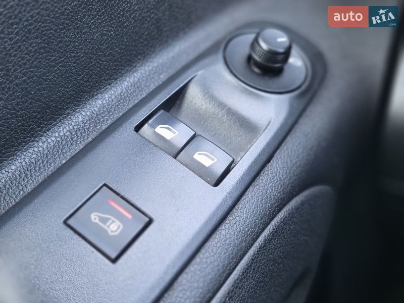 Грузовой фургон Opel Combo Cargo 2020 в Полтаве фото 28 Грузовой фургон Opel Combo Cargo 2020 в Полтаве