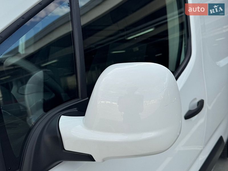 Грузовой фургон Opel Combo Cargo 2021 в Киеве