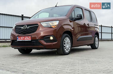 Минивэн Opel Combo-e 2021 в 