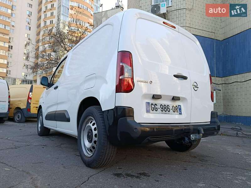 Вантажний фургон Opel Combo-e 2022 в Києві фото 17 Вантажний фургон Opel Combo-e 2022 в Києві