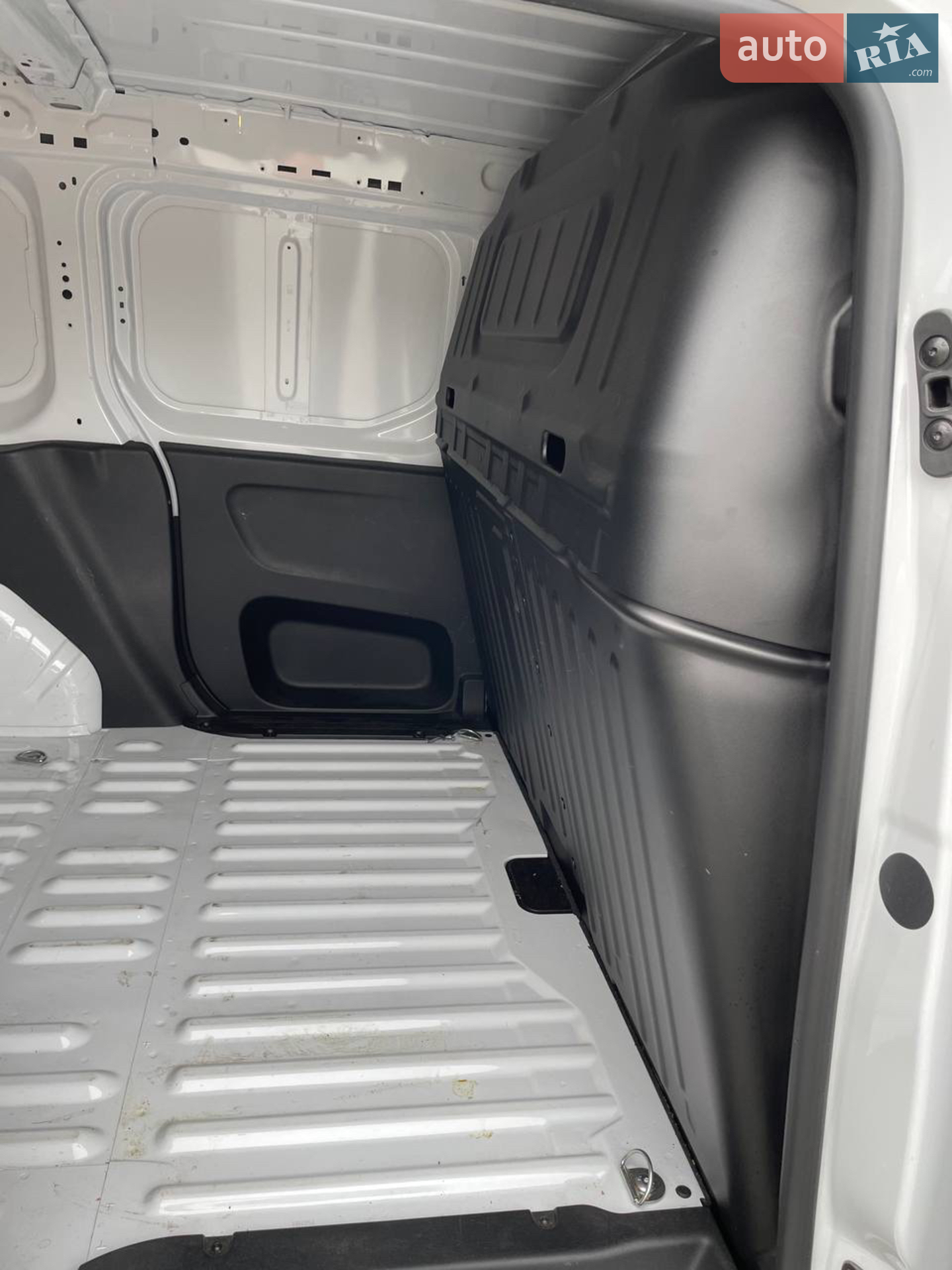 2023 Opel Combo - мініатюра 24