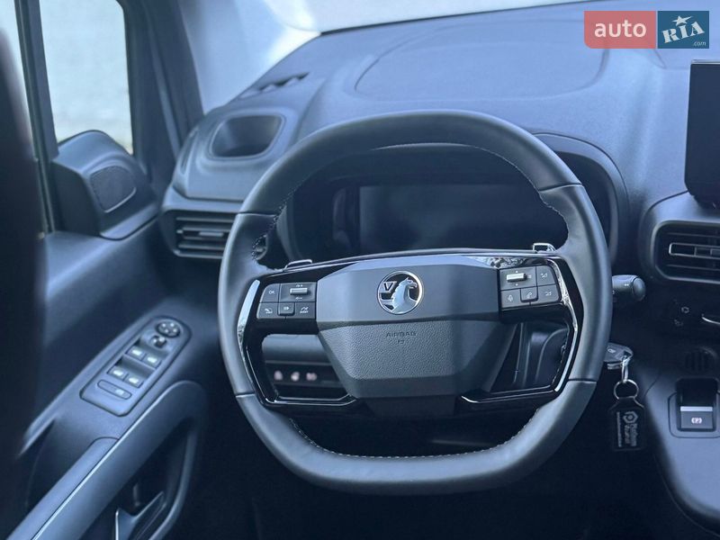 Минивэн Opel Combo-e 2025 в Львове фото 40 Минивэн Opel Combo-e 2025 в Львове