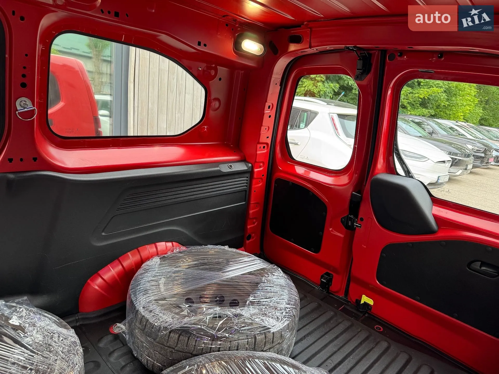 2022 Opel Combo - мініатюра 26